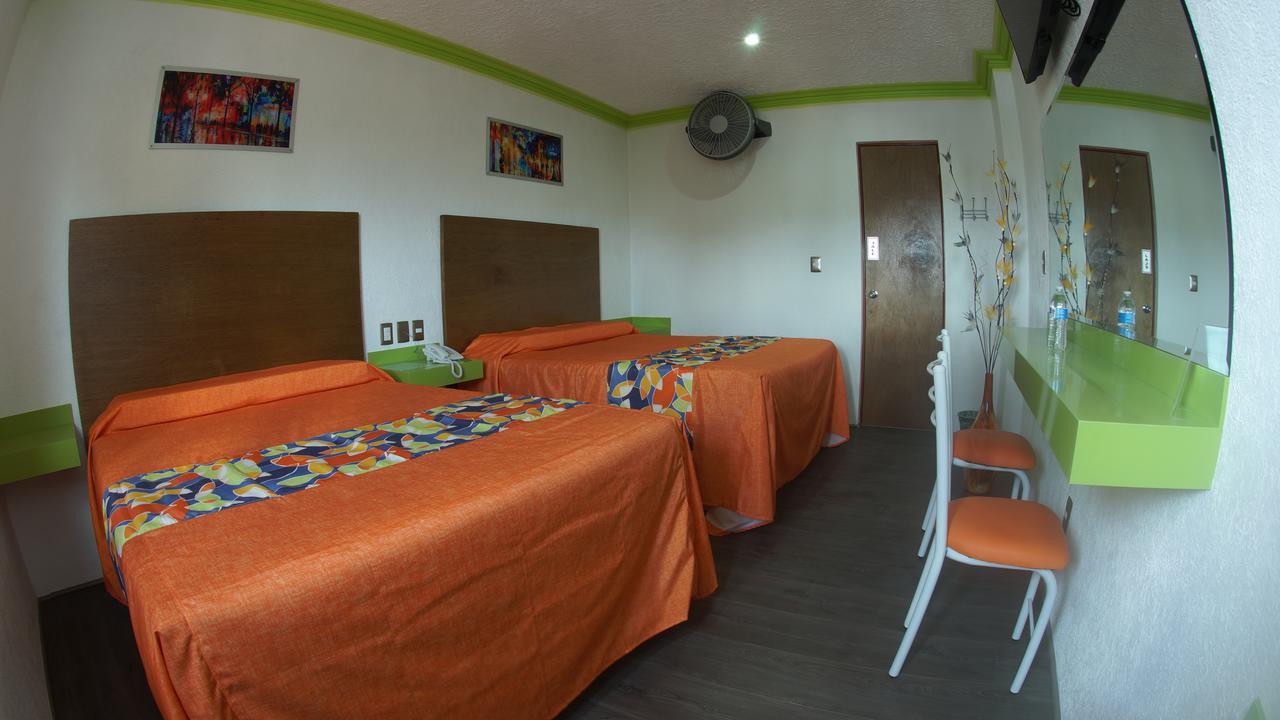 Hotel Yekkan Huauchinango Esterno foto